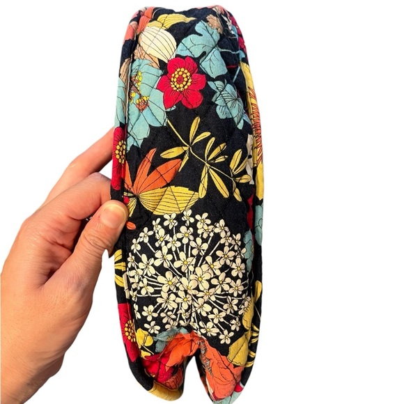 Vera Bradley *RETIRED PRINT* Happy Snails Saddle Up Silver Ring Floral Bag Purse - Picture 7 of 12